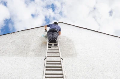 Peinture extérieure à Sainte-Croix-du-Mont — façades et ravalement
